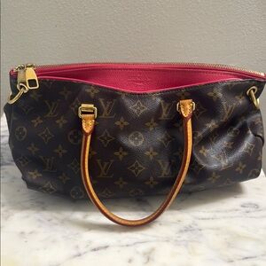 Louis Vuitton Brown and Pink Shoulder Bag with Monogram